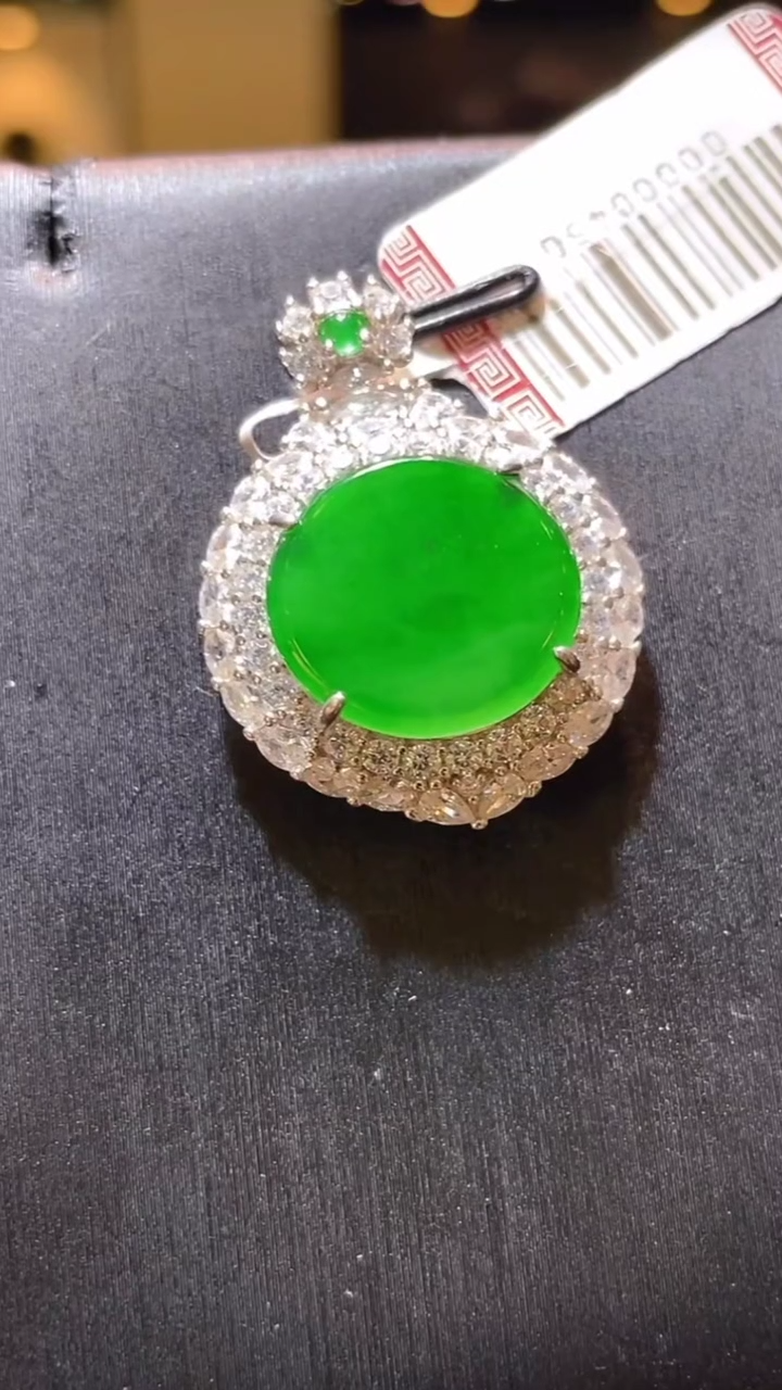 【闪购商品】翡翠颈饰银S925镶嵌天然A货翡翠