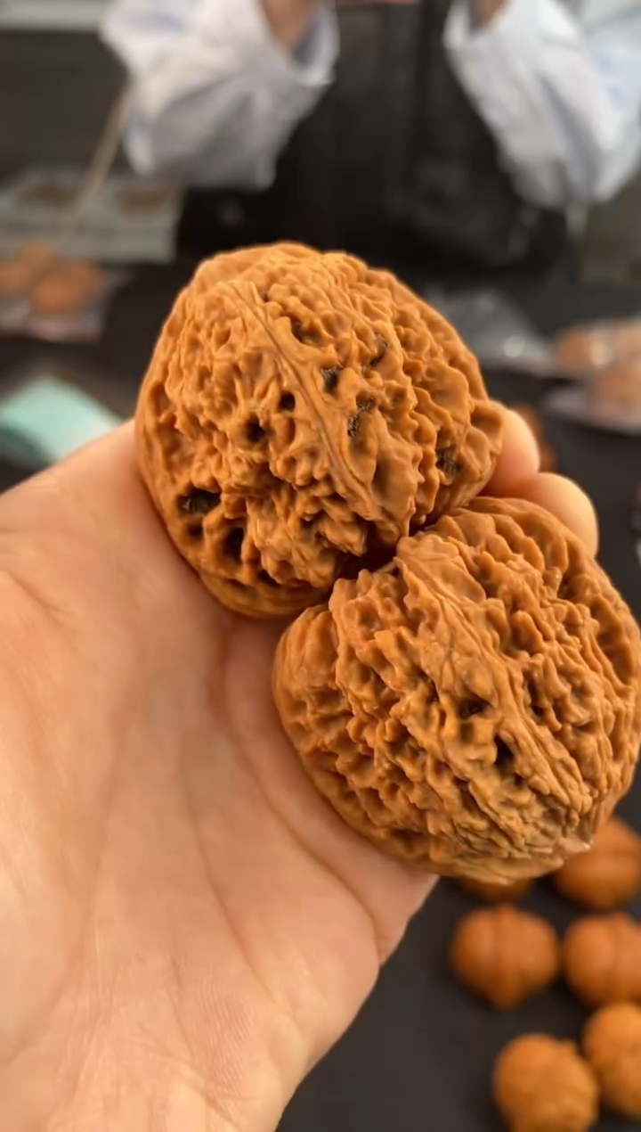 【闪购商品】文玩核桃把件南疆石41-x392