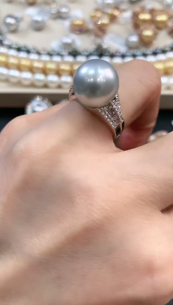 【闪购商品】海水珍珠戒指18K金镶嵌m76