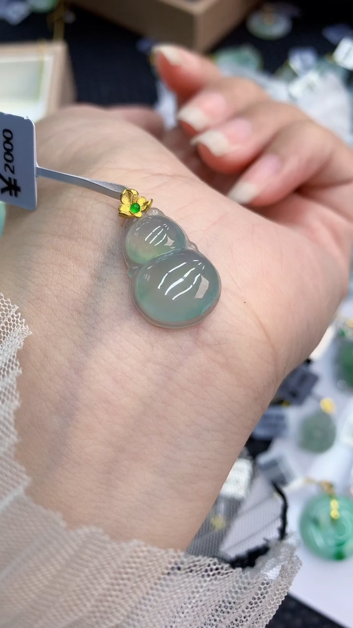 【闪购商品】翡翠颈饰18K金镶嵌000000008