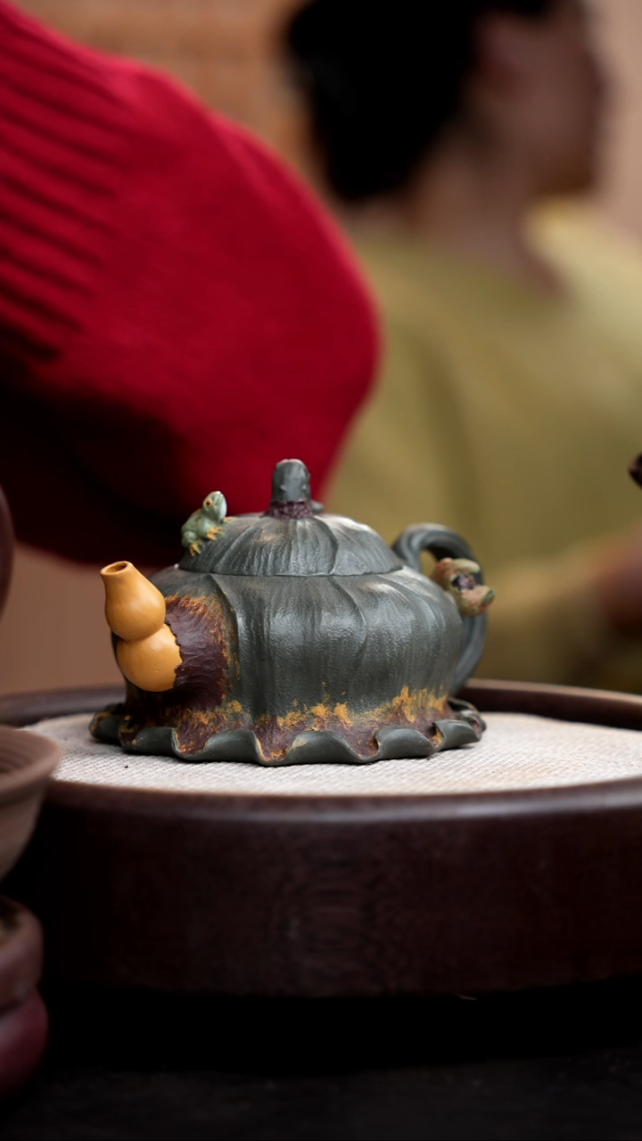 【闪购商品】紫砂茶壶青段荷叶莲藕壶听荷