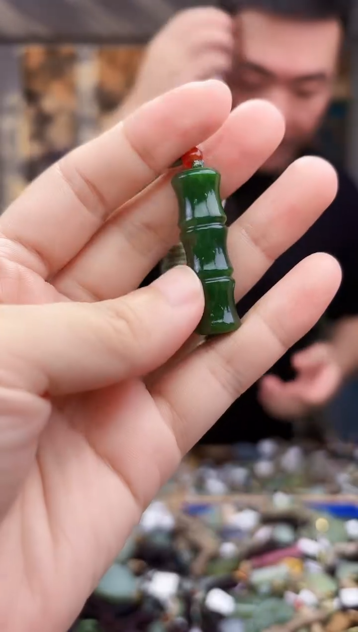 未镶嵌和田玉挂件拍一发一