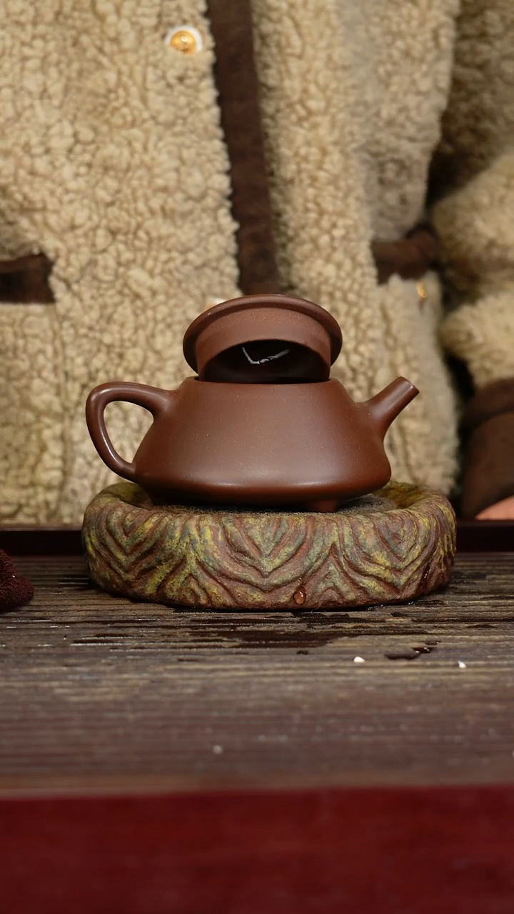 宜兴原矿紫砂壶茶壶宜兴原矿紫砂壶茶壶220C