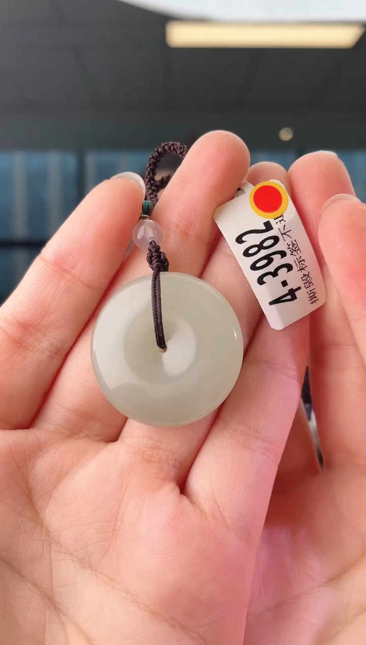 和田玉未镶嵌颈饰扣 3982