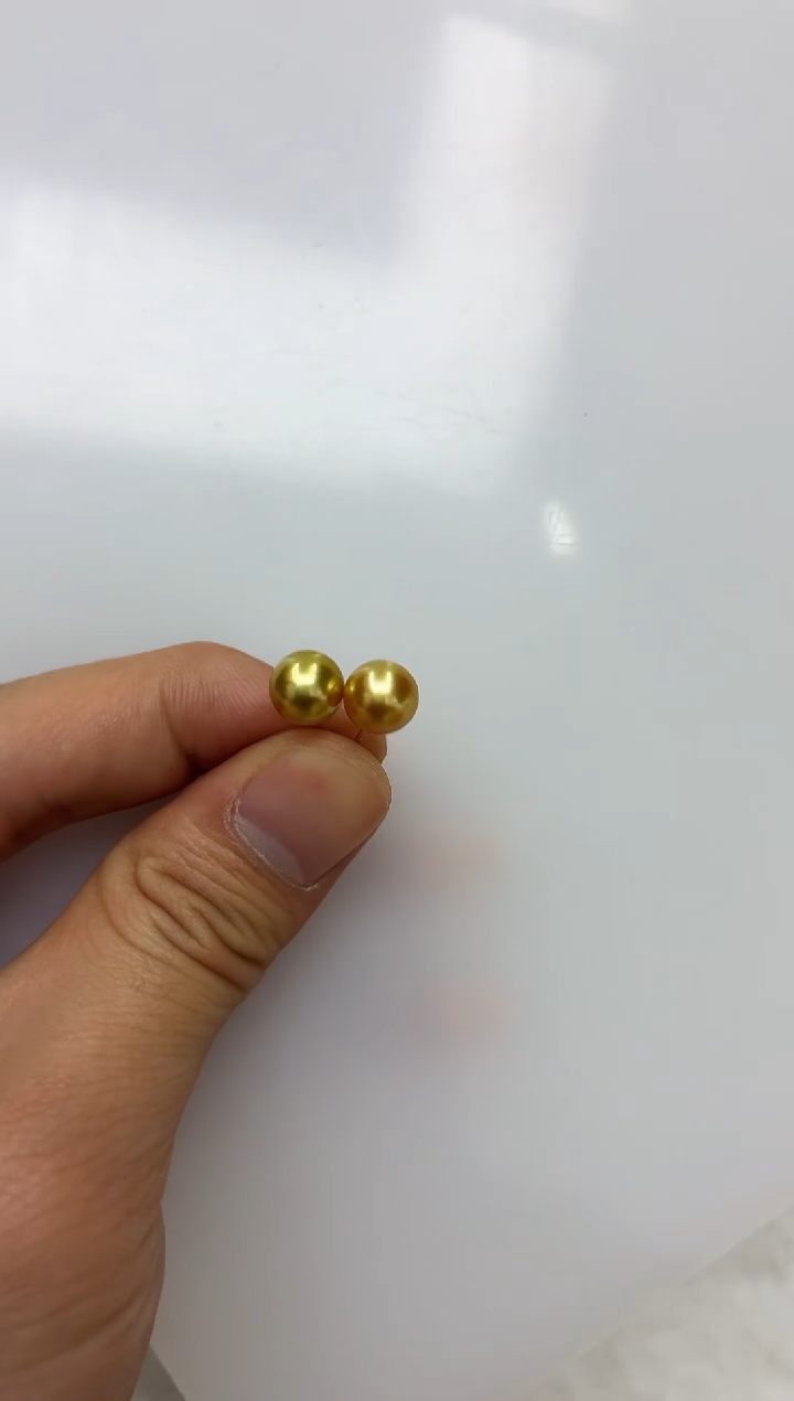 18K金镶嵌DA海水珍珠金珠耳钉9-10 x1306