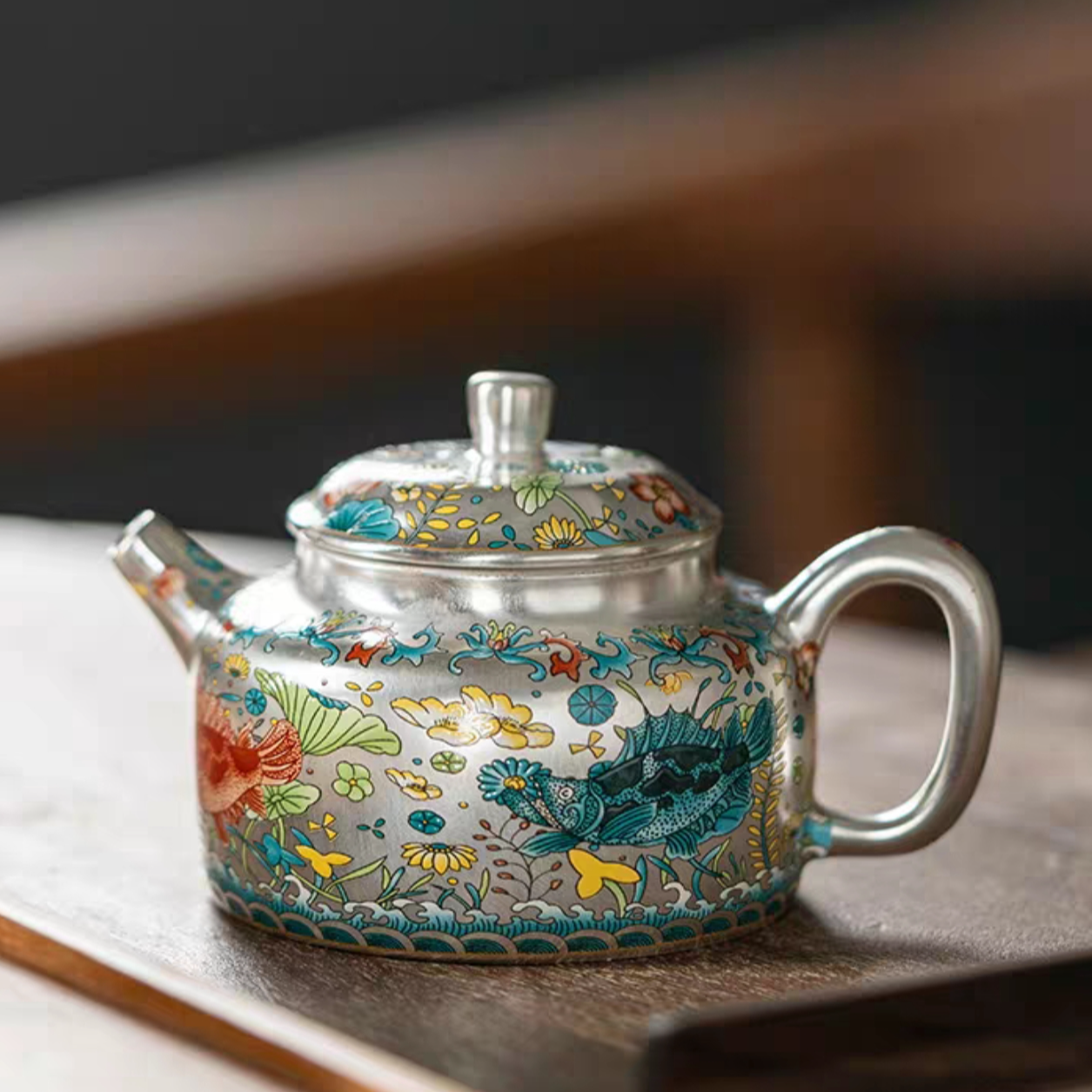 周鸿杰高端鎏银鱼藻纹茶壶 1658