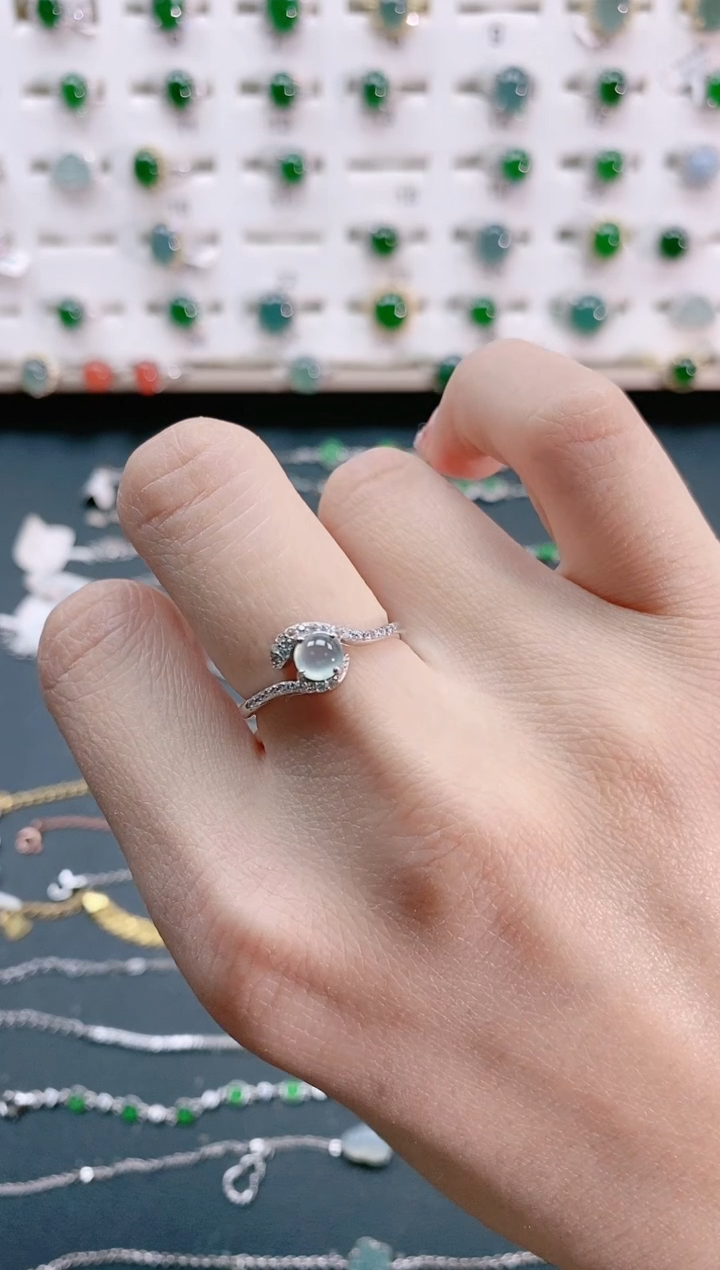 【闪购商品】翡翠戒指银S925镶嵌天然翡翠