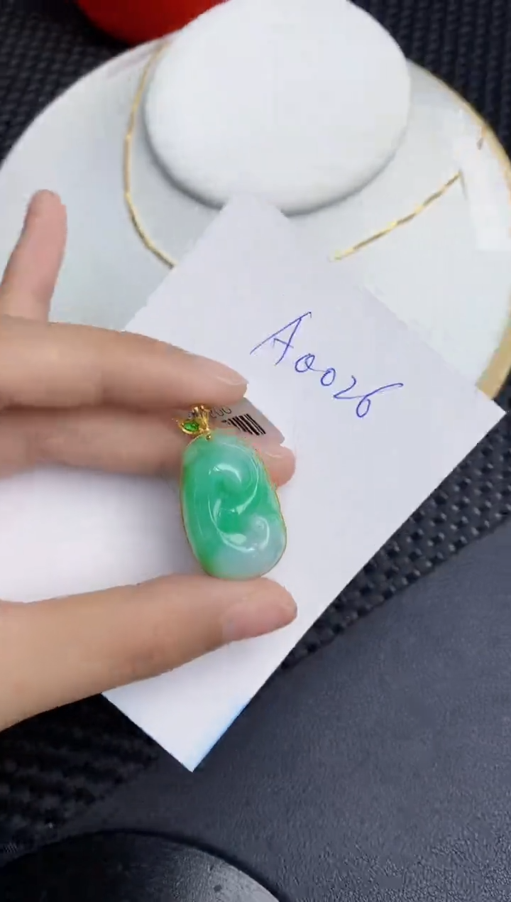 【闪购商品】翡翠颈饰18K金镶嵌000000000