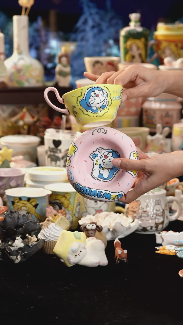 摆件陶景德镇釉下彩手绘设计师款陶瓷