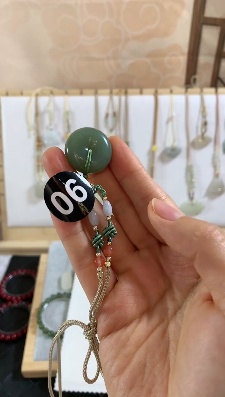 和田玉未镶嵌颈饰陈***觉吊坠3