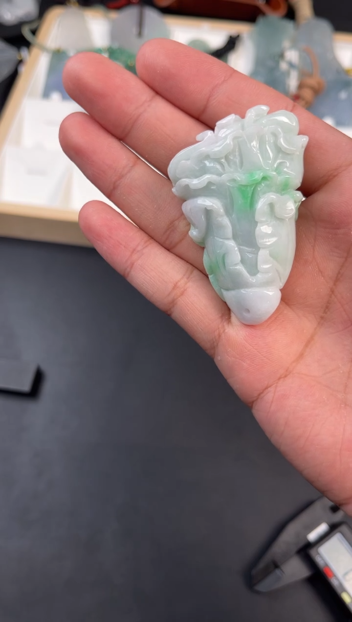 【闪购商品】翡翠吊坠(不含链)未镶嵌翡翠吊坠YPFC-045白菜