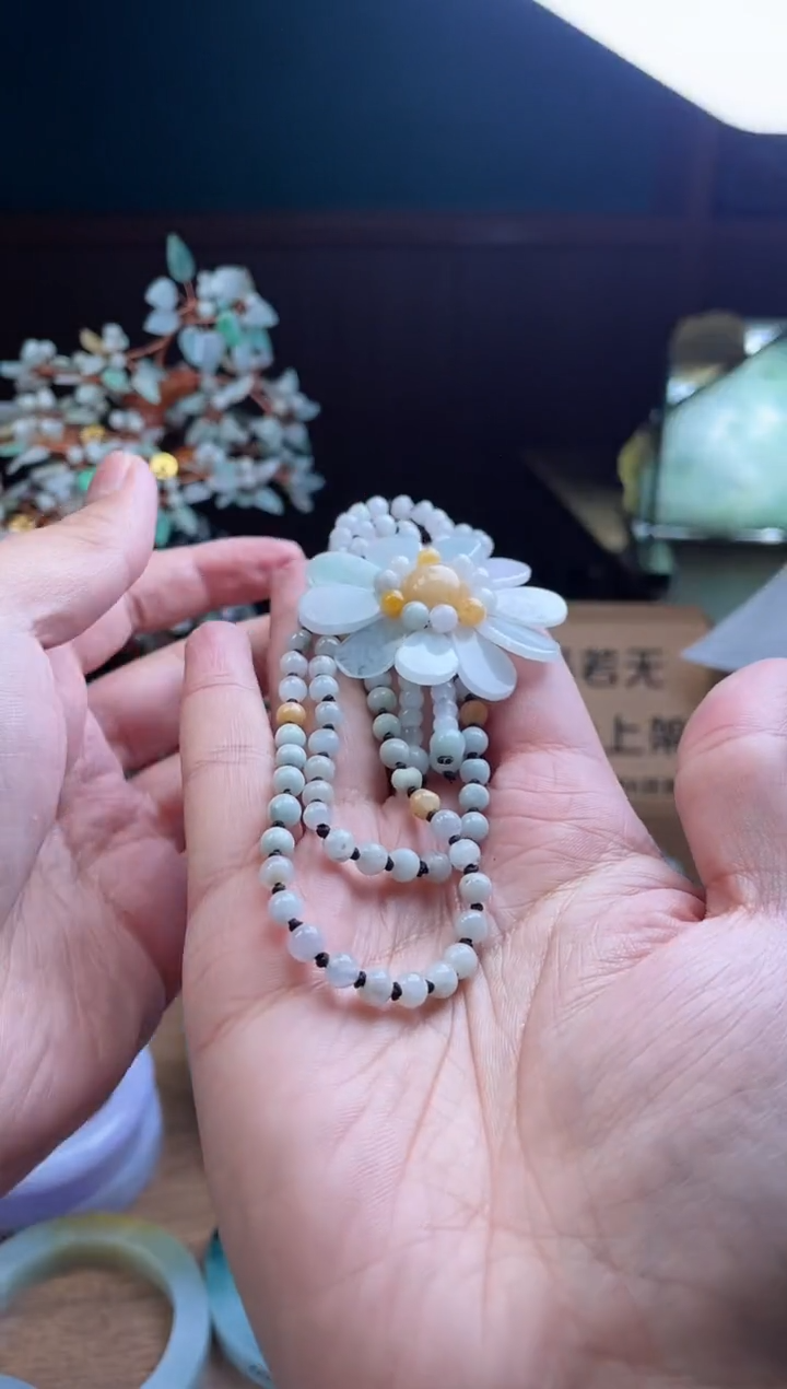 【闪购商品】翡翠颈饰未镶嵌项链