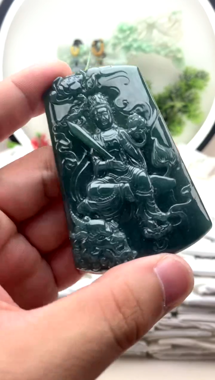 颈饰未镶嵌翡翠文殊