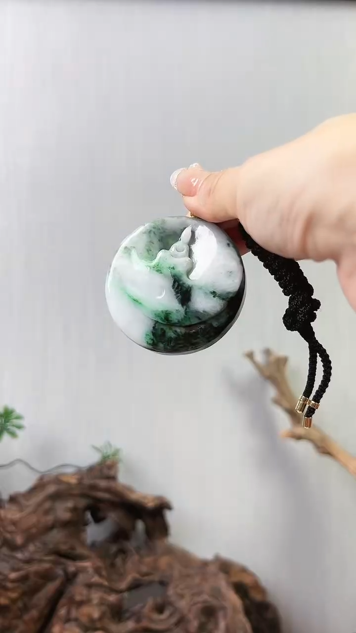 【闪购商品】翡翠颈饰未镶嵌无相观音