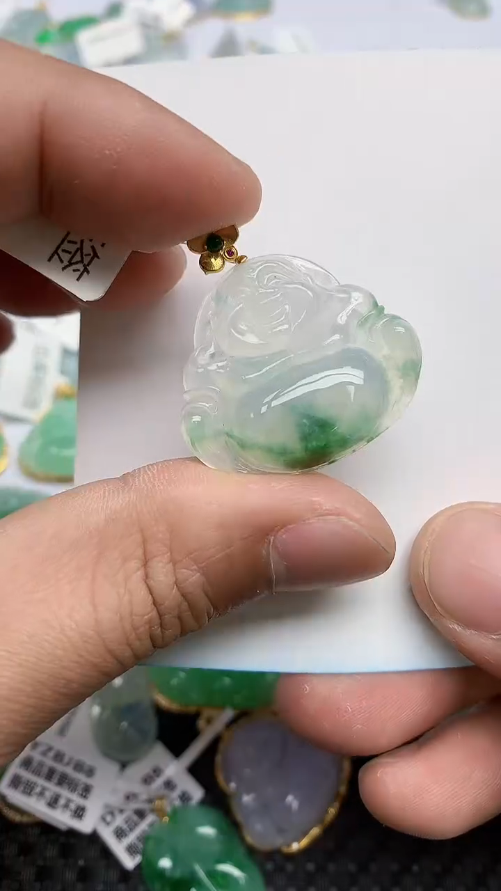 【闪购商品】翡翠挂件18K金镶嵌天然翡翠A货