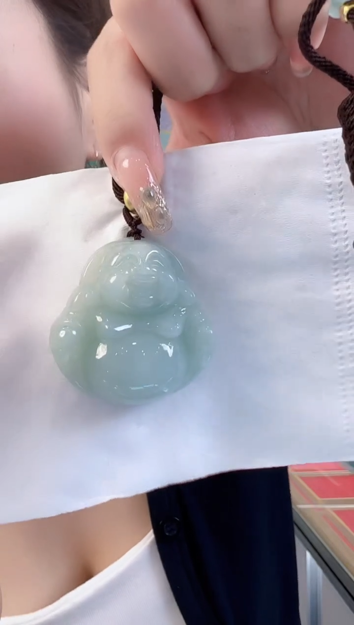 【闪购商品】翡翠颈饰未镶嵌翡翠飘冰佛