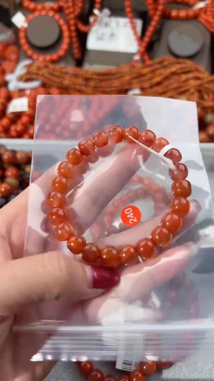 【闪购商品】南红玛瑙手串未镶嵌9+