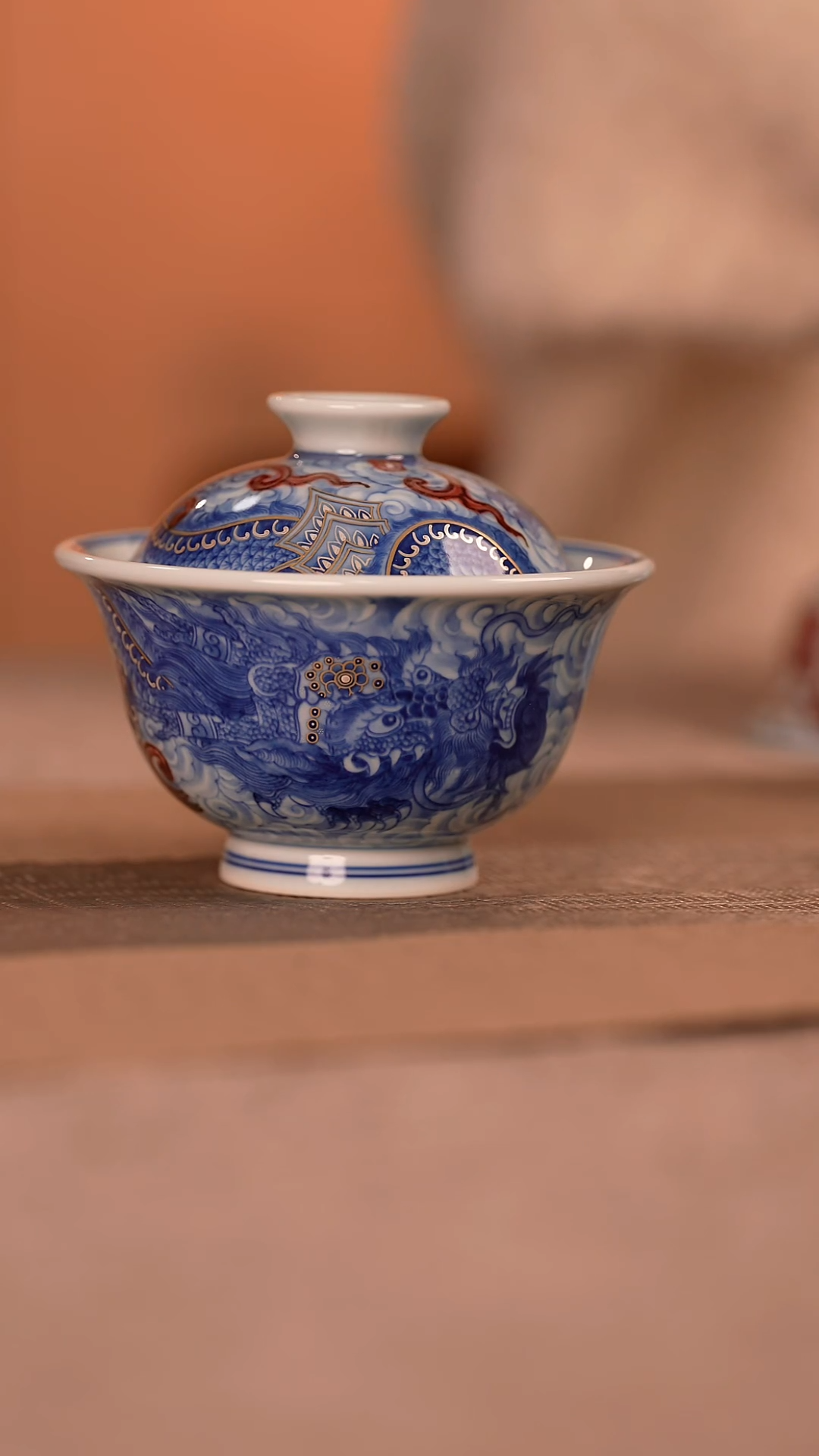 【闪购商品】杯永明尚玩错金银铠甲龙盖碗