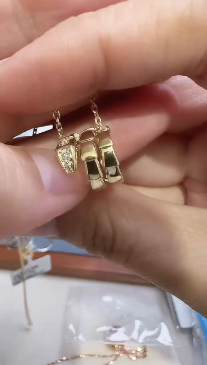 【闪购商品】天然钻石套链18K金镶嵌多样性发货发其一