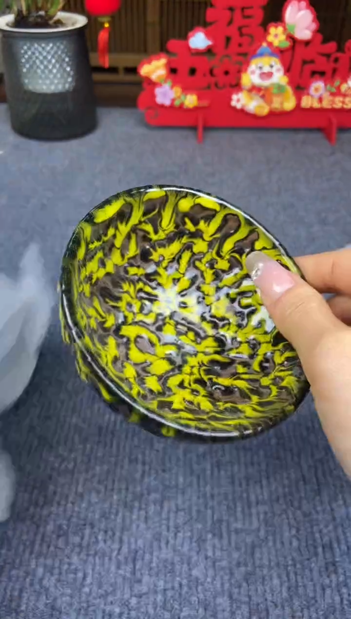 【闪购商品】粉丝福利以直播展示为主