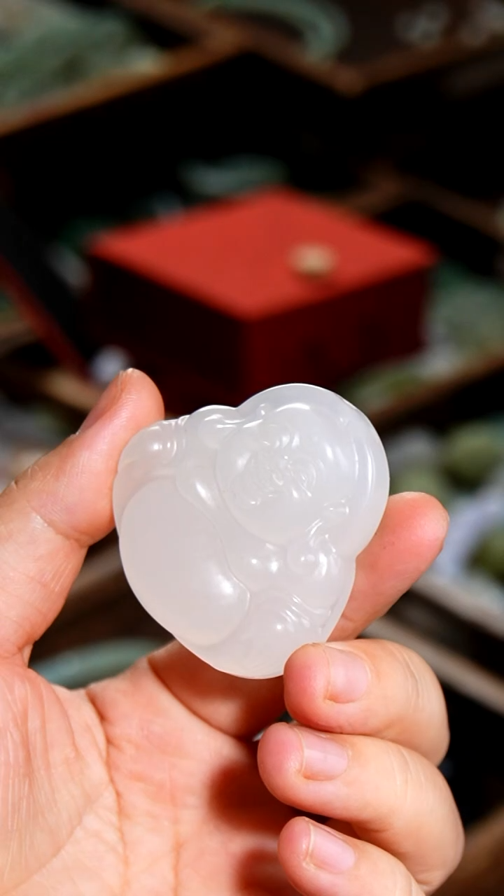 石英质玉（金丝玉）佛公未镶嵌002