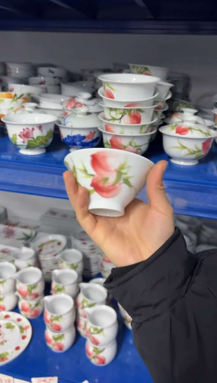 景德镇手绘釉中彩（食品级）斗笠杯