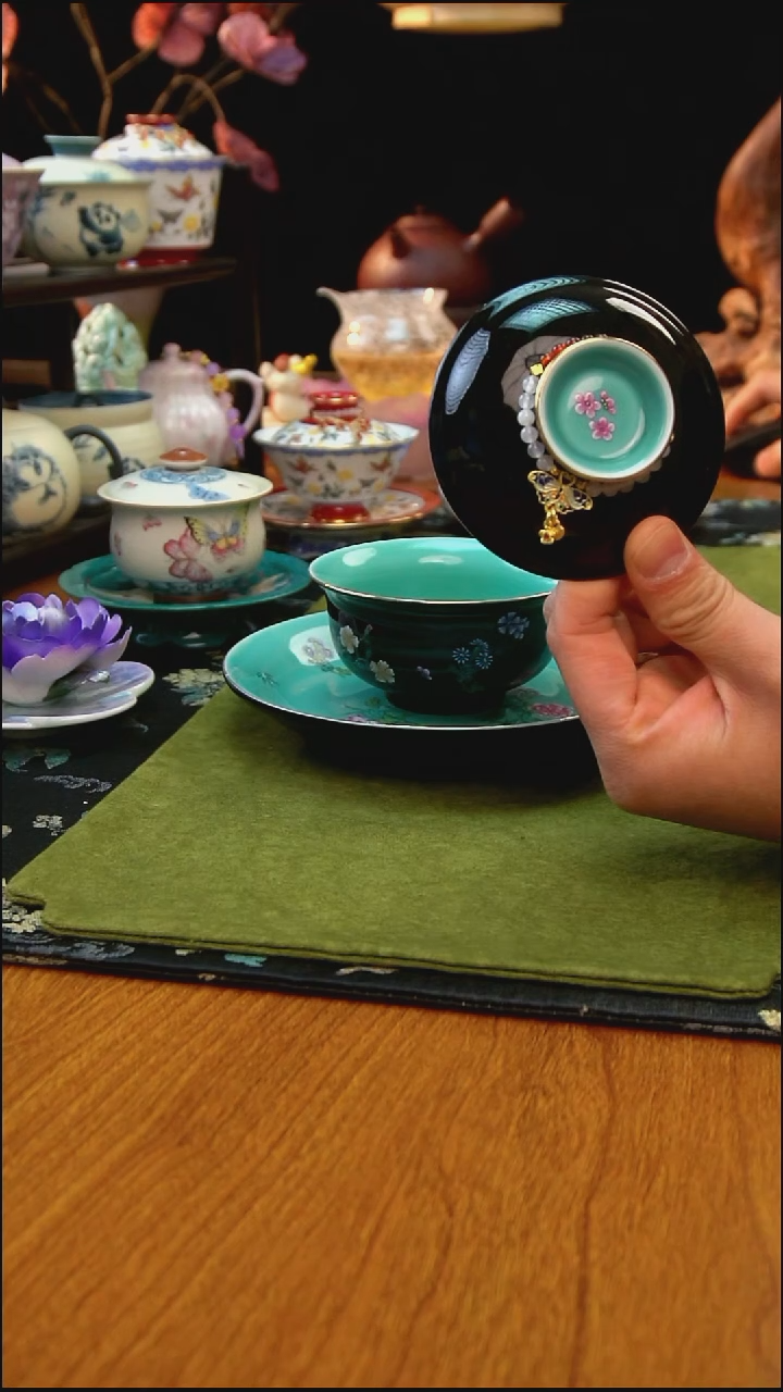 专做手绘和手工茶具的直播间