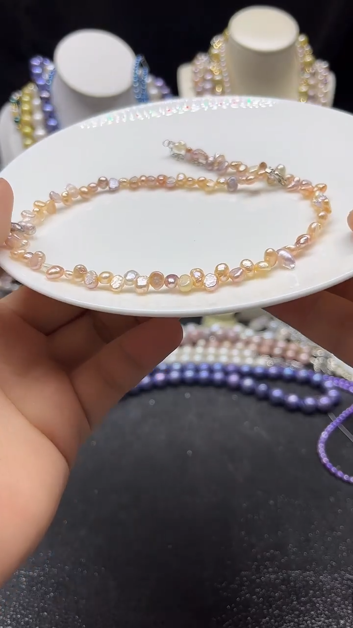 颈饰未镶嵌淡水珍珠多人