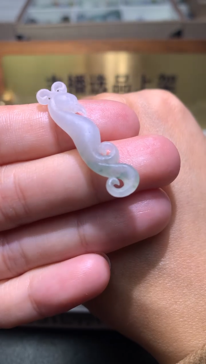 【闪购商品】定制翡翠未镶嵌毛货