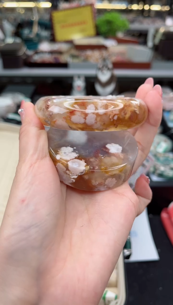 【闪购商品】石英质玉手镯未镶嵌60圈口（赠品镯心）6569281