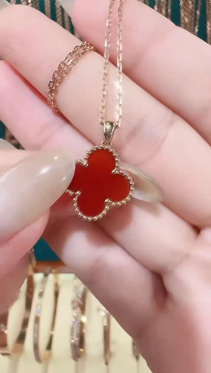 【闪购商品】玛瑙/玉髓吊坠(不含链)18K金镶嵌吊坠