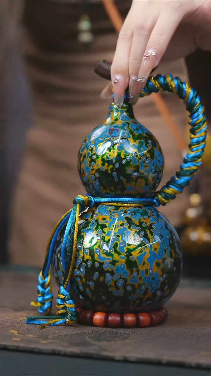 【闪购商品】WP116漆艺酒葫芦不包手串及旋转底座