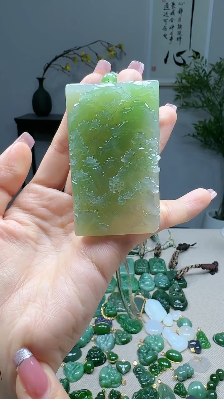 未镶嵌和田玉挂件1