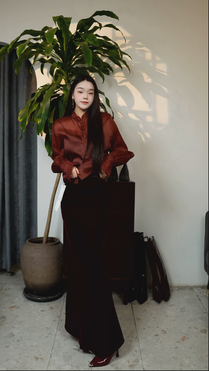 酒红色真丝丝绒侧开叉鱼尾裙 L码