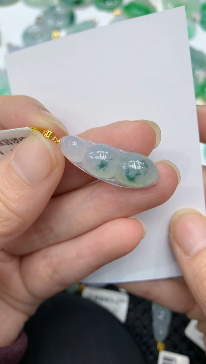 【闪购商品】翡翠颈饰18K金镶嵌11111111