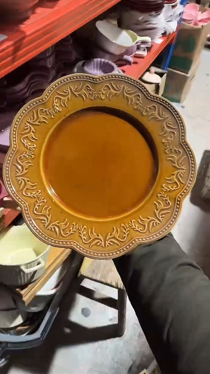 陶瓷10英寸焦糖色大盘微瑕 凑满20元包邮