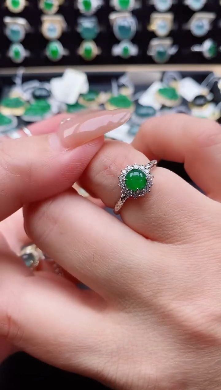 银S925镶嵌戒指翡翠1