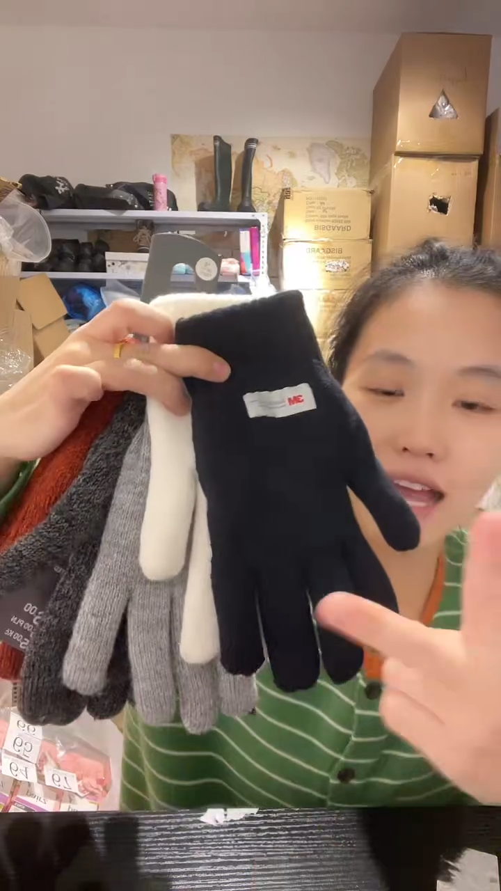 羊绒 手套 大人随机两双