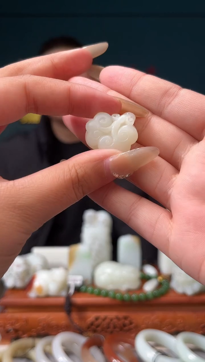 【闪购商品】和田玉颈饰未镶嵌吊坠