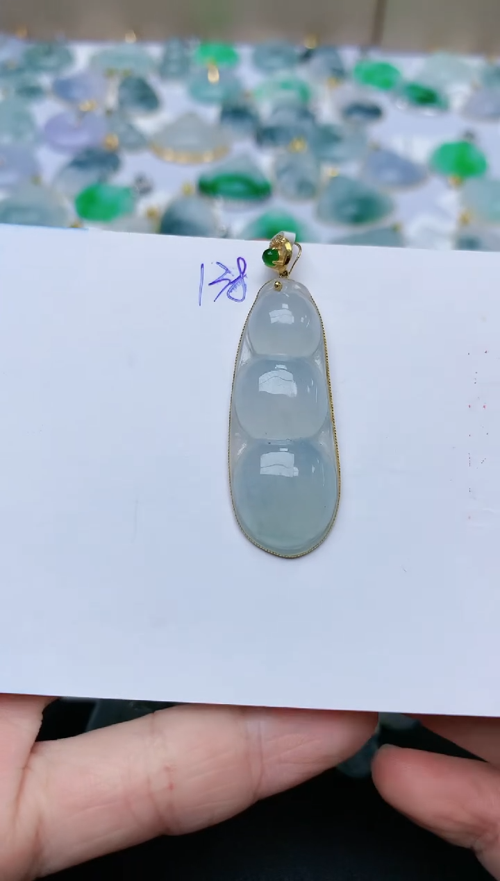【闪购商品】翡翠颈饰18K金镶嵌天然翡翠A货    