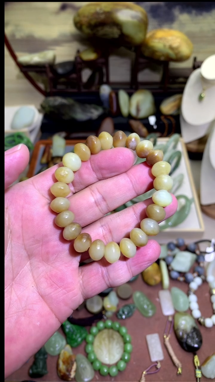 【闪购商品】和田玉颈饰未镶嵌卡12串串