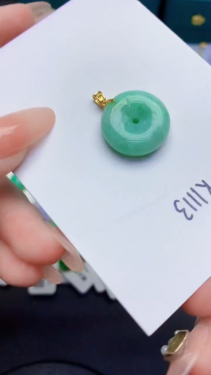 颈饰未镶嵌翡翠缅甸天然翡翠A货