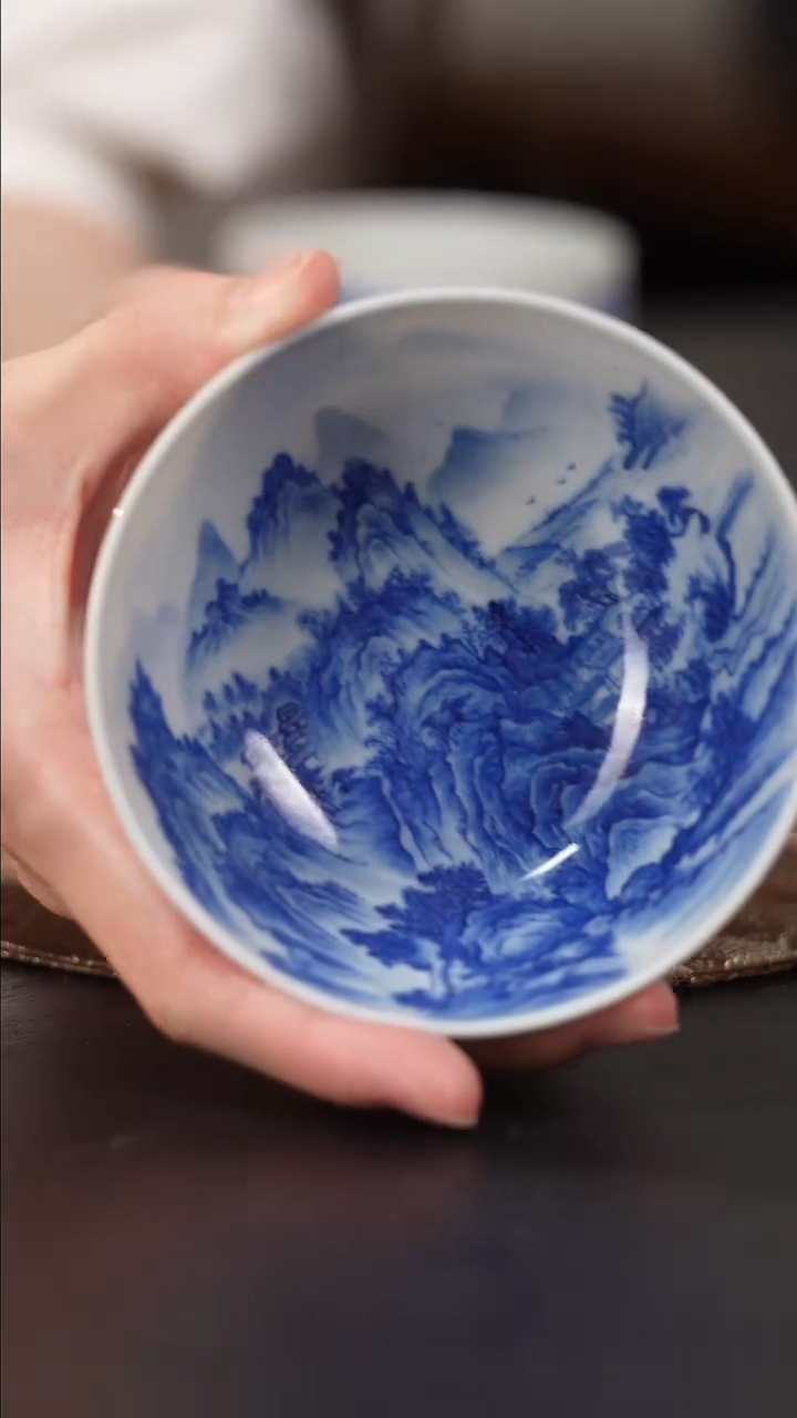 【闪购商品】杯看山柴窑青花千里江山
