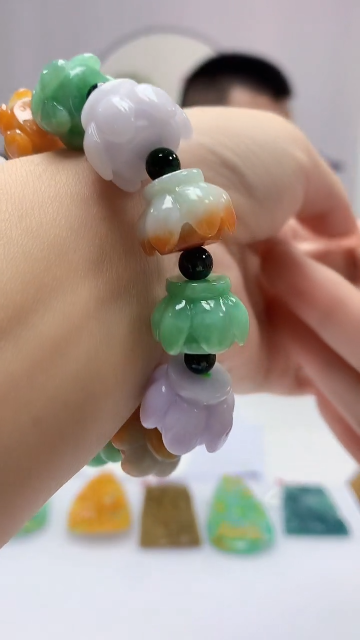 【闪购商品】定制翡翠未镶嵌4812DD-毛货挂件