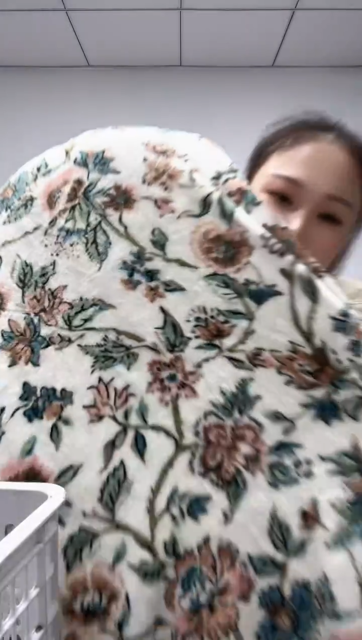 法兰绒2.4X2左右以主播所说为准