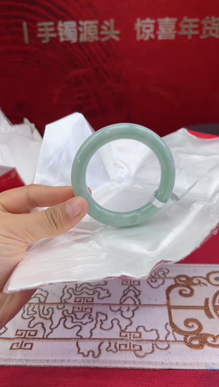 【闪购商品】翡翠手镯未镶嵌9翡翠手镯