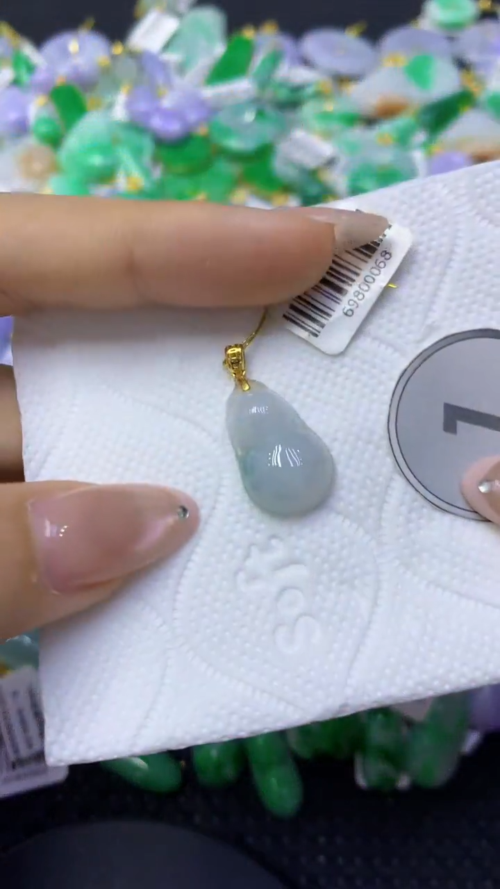 颈饰未镶嵌翡翠天然缅甸翡翠A货