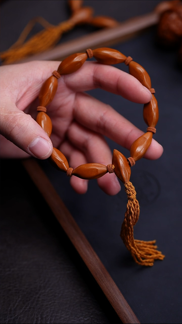 手串橄榄核苏工橄榄核