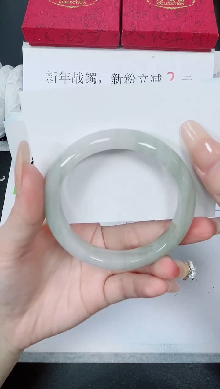 【闪购商品】石英质玉手镯未镶嵌K219-58.3