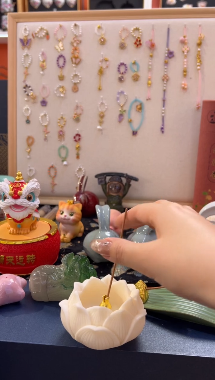 瓷片乔悦闪电购链接